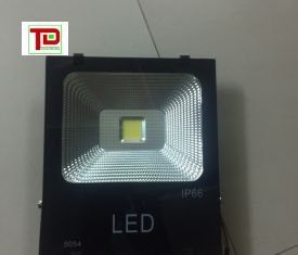 ĐÈN PHA LED 50w IP66 vỏ đen